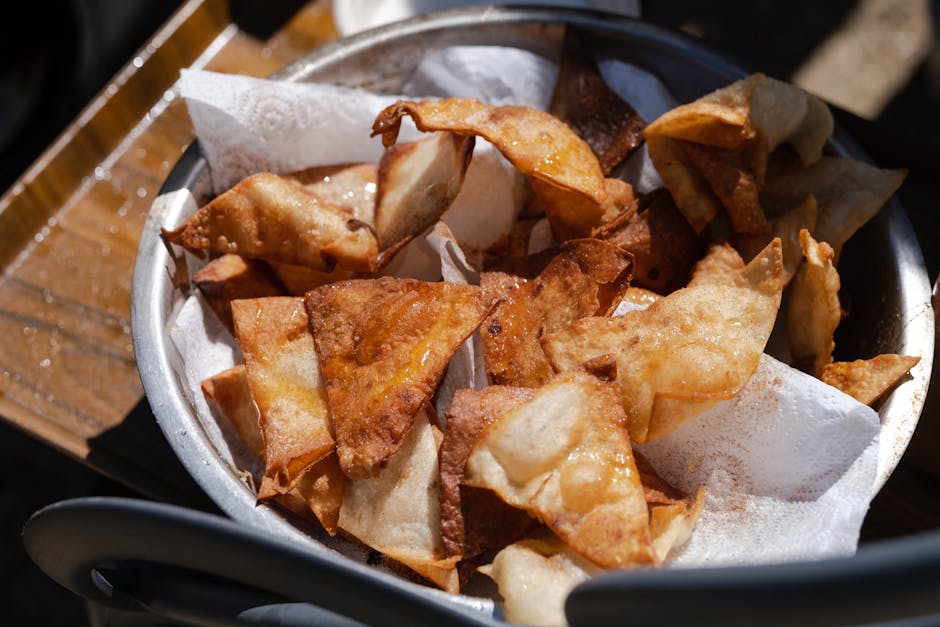 Prosciuttobiter med stekte artisjokkhjerter og karamellisert løk