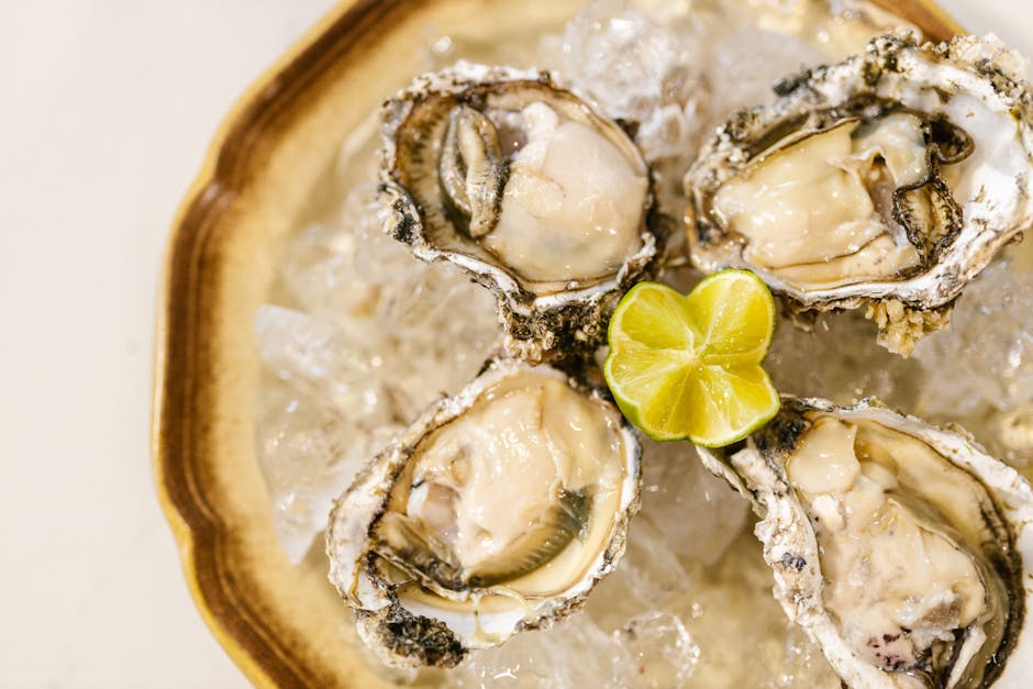 Jalapeño-lime-østersshotter med is