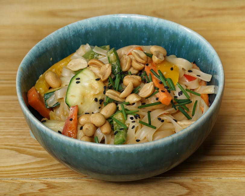 Kalde nudler med peanøtt- og karrisaus