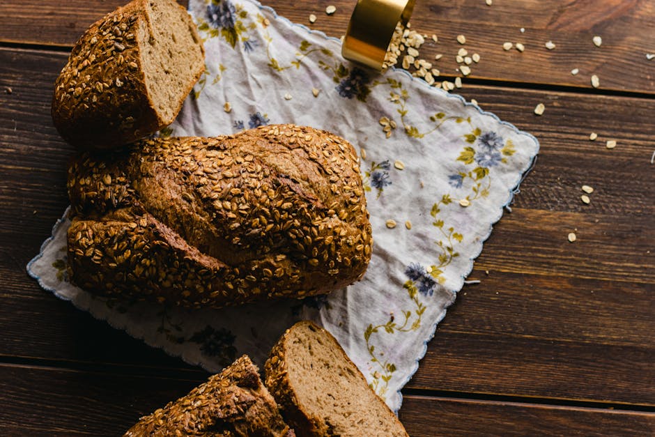 Økologisk fullkornsbrød med havre og pekannøtter