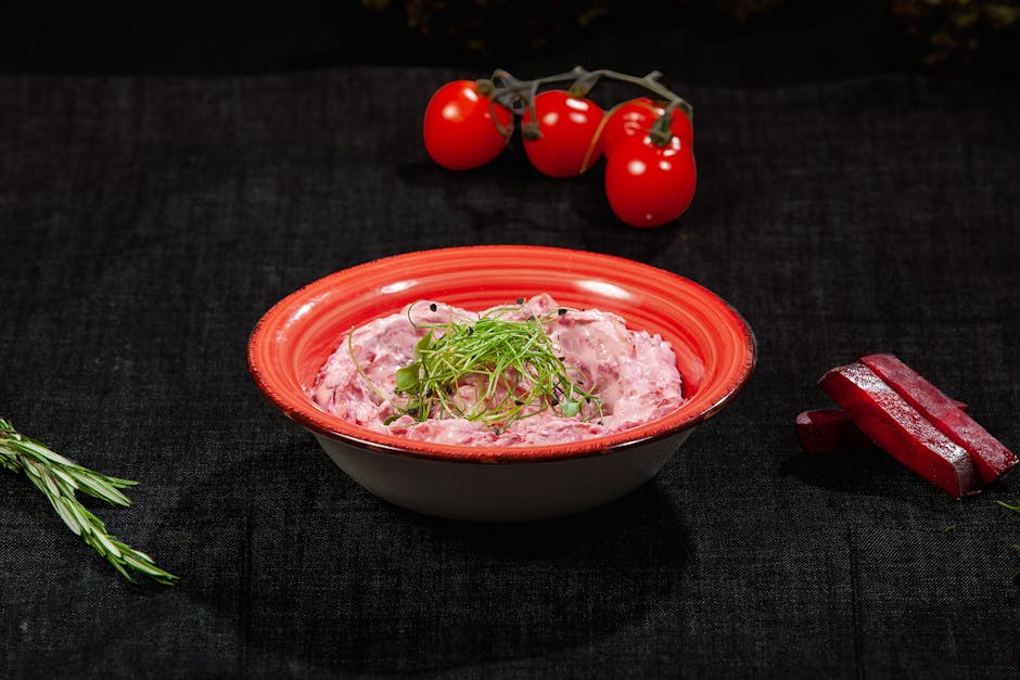 Rødbet- og potetsalat med urter