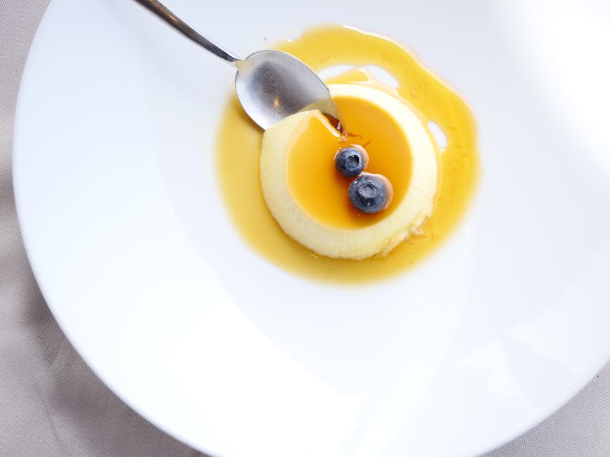 Kremet crème brûlée med rosmarin, vanilje og kardemomme