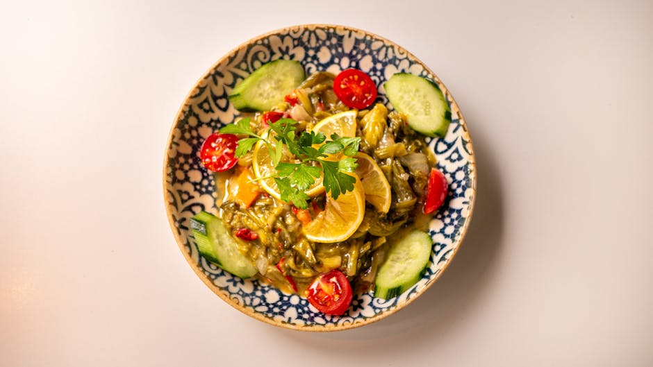 Auberginesalat med tomat og urter
