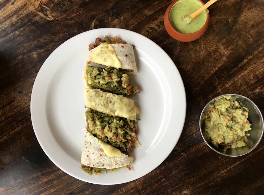 Klassiske ostequesadillas med frisk salsa