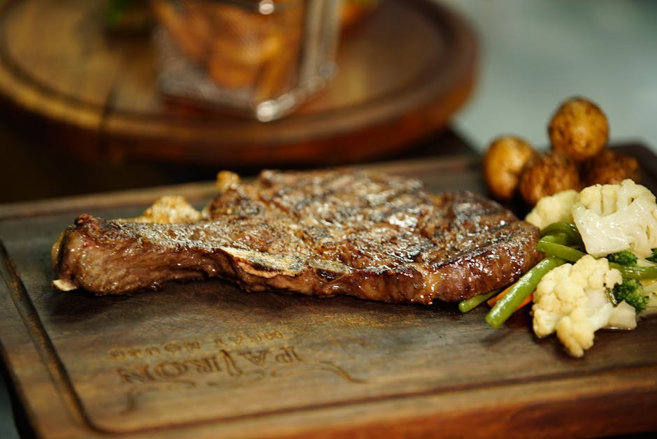 Tørrmarinert porterhouse-biff med tilbehør