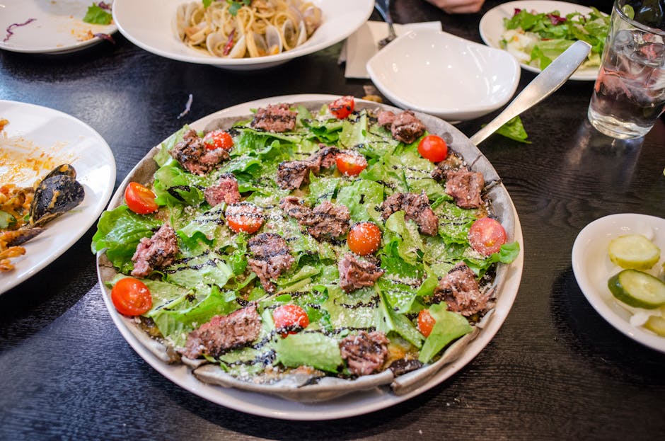 Caesarsalatpizza med hjemmelaget dressing