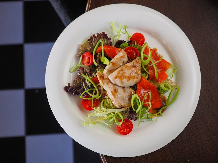 Grillet kyllingbryst med marinert tomatsalat