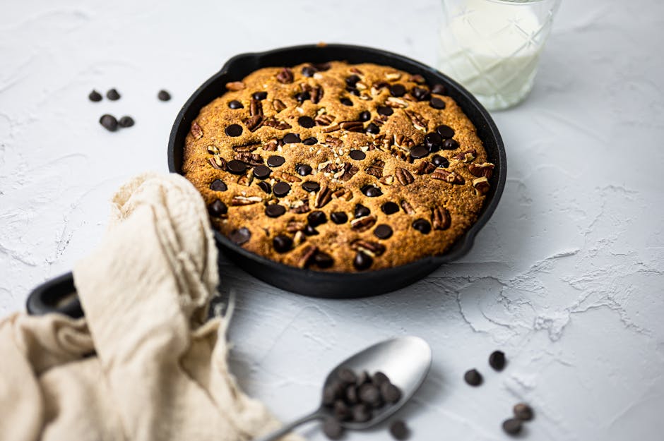 Kjeks- og pekannøttbarer med sjokolade