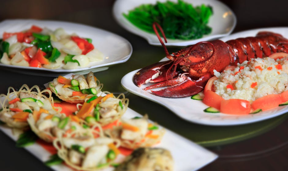 Hummer og sjøscallops med vårgrønnsaker