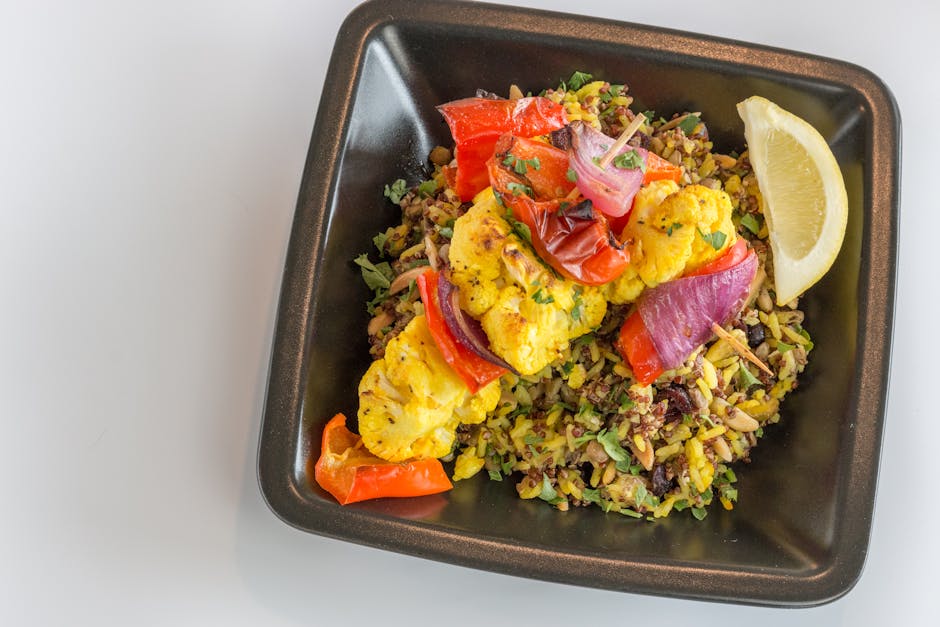 Krydret blomkål "couscous" med rosiner og kokos