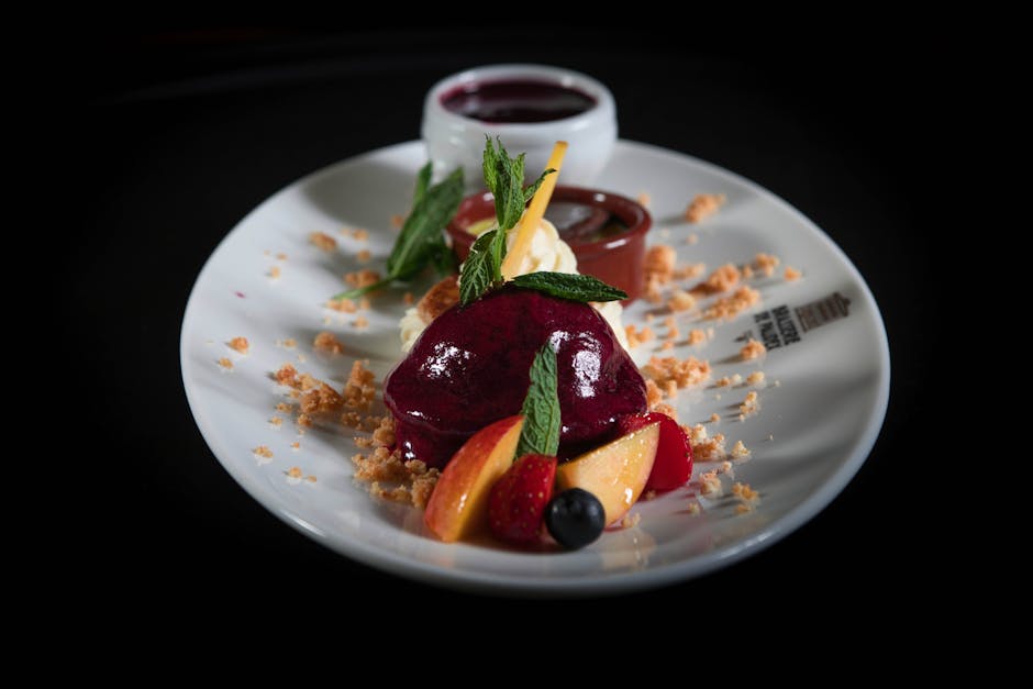 Ferskener Cardinal Hume med bringebærpuré