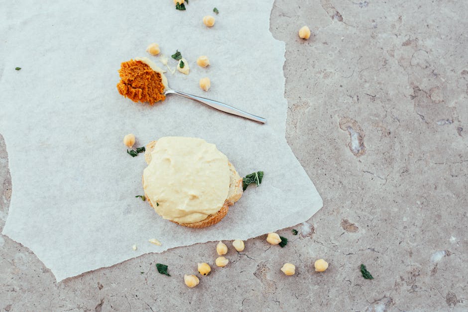 Presset smørbrød med kikerter og aubergine