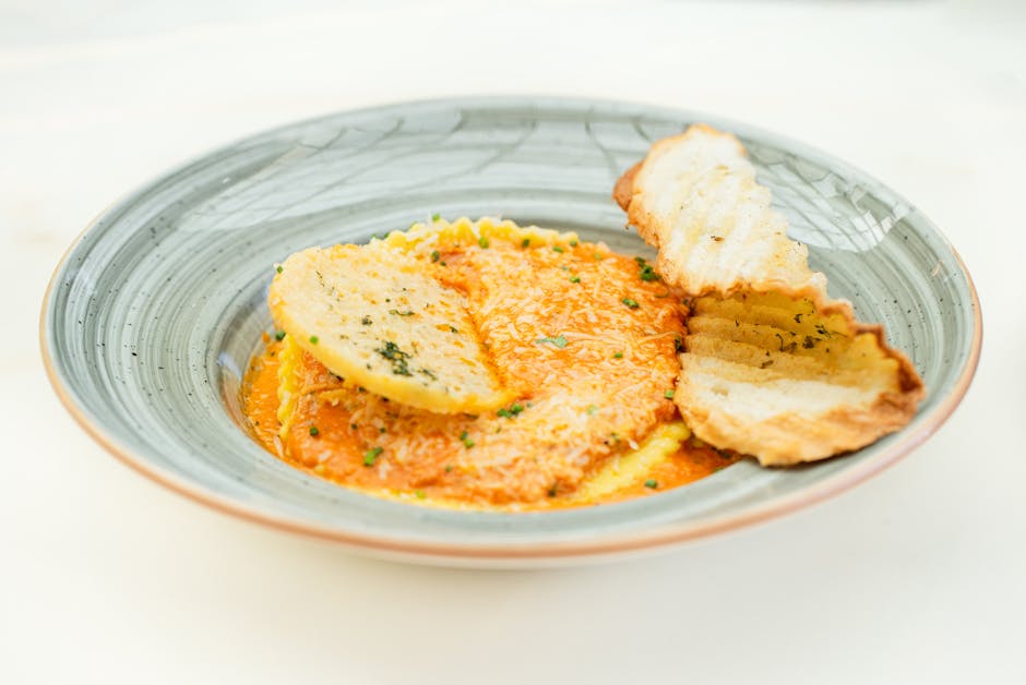 Ristede ostefylte ravioli med rosmarin