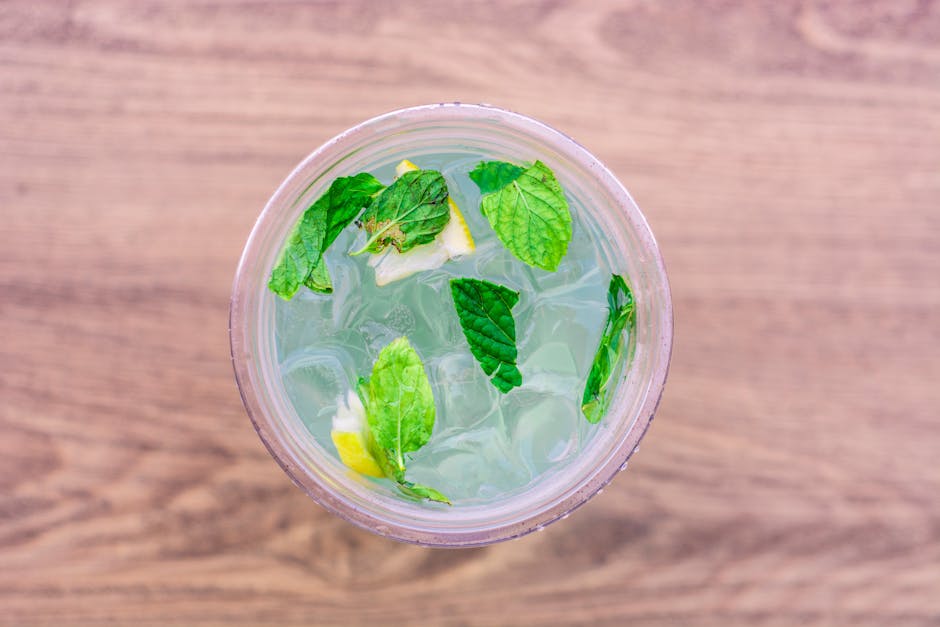 Sandys søte iste med mynte og sitron