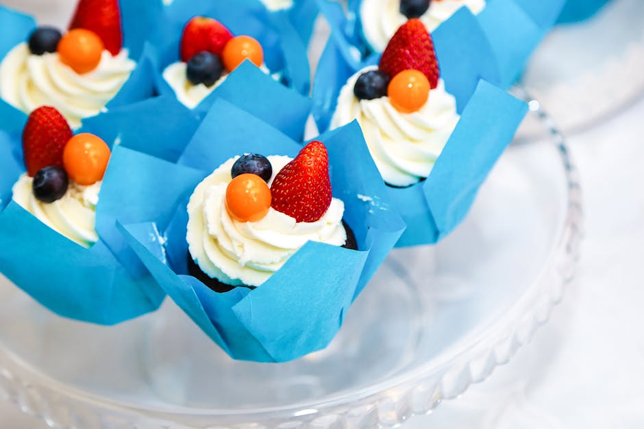 Fersken- og bær-shortcake cupcakes