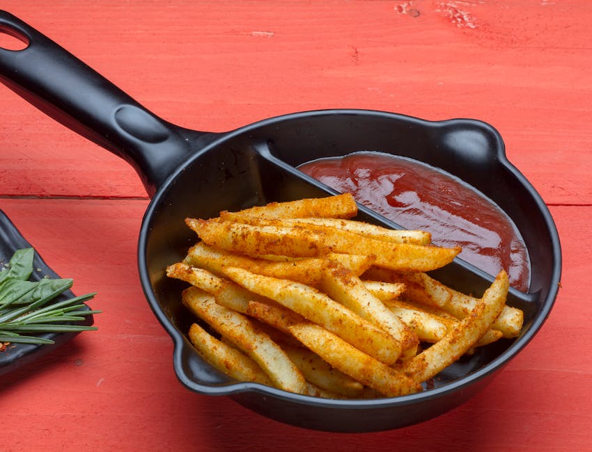 Krydrede hjemmelagde potetbiter