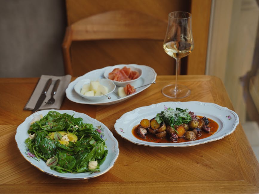 Kremet potetsuppe med cheddar og lun spinatsalat