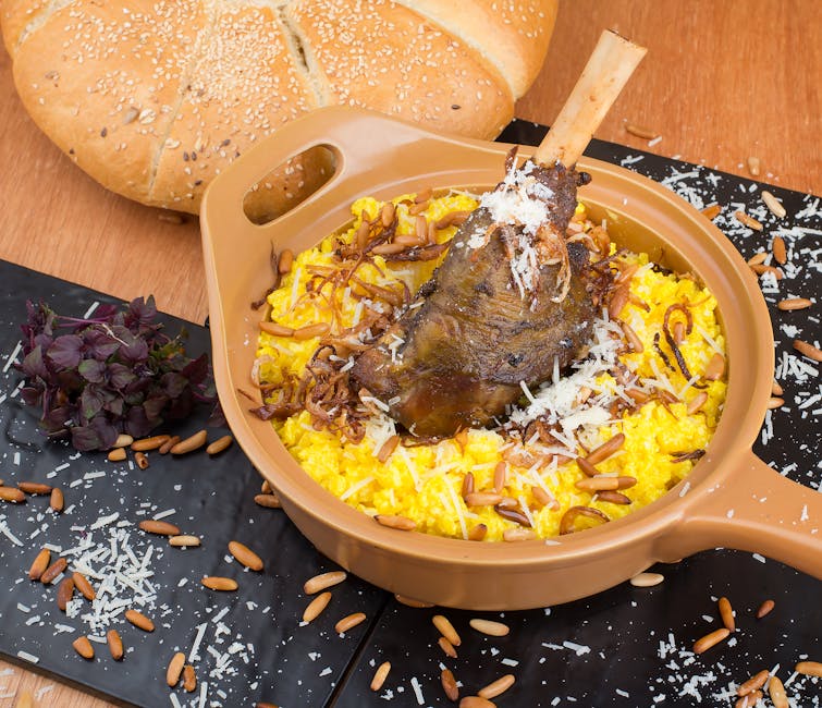 Mizithra-Arni Skopelos (Gresk lam og ost i brød)