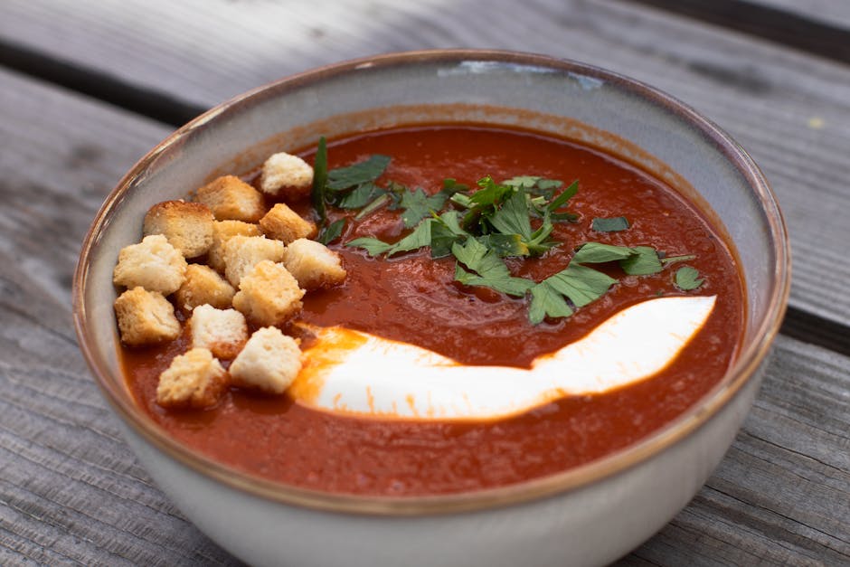 Tomatsuppe med ovnsbakte grønnsaker og ostesmørbrød