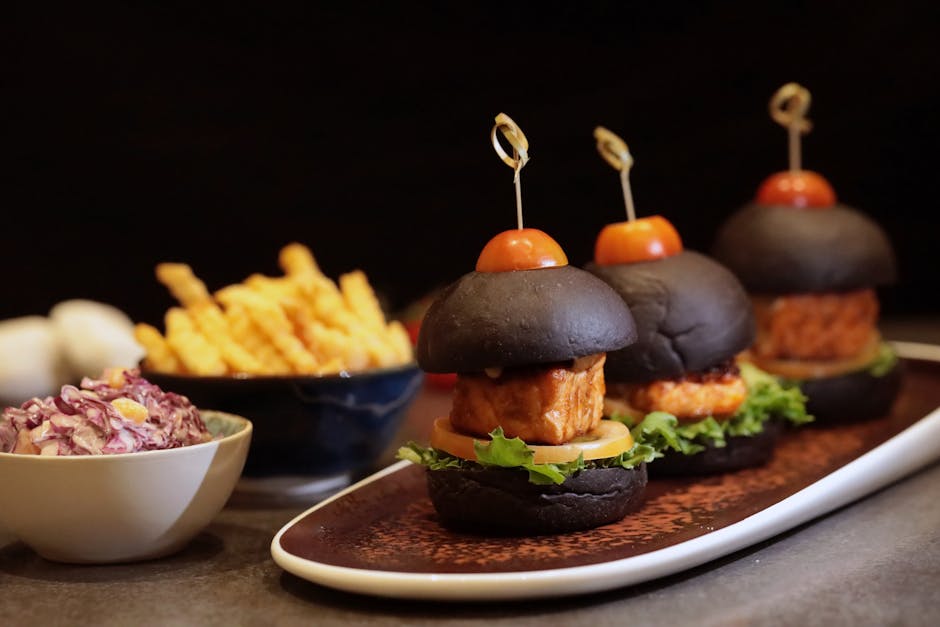 Laksesliders med sprø kålsalat