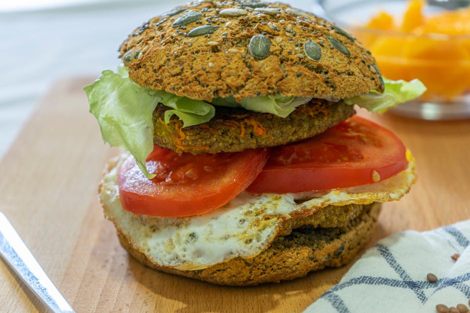 Vegetarburgere med linser og grønnsaker