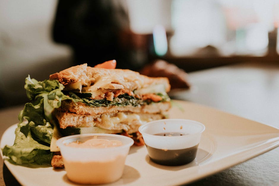 Tunfisksandwich med remulade og cheddar