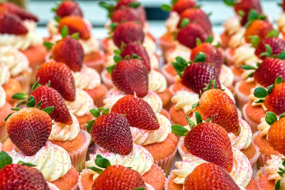 Napolitanske cupcakes med jordbærsmørkrem