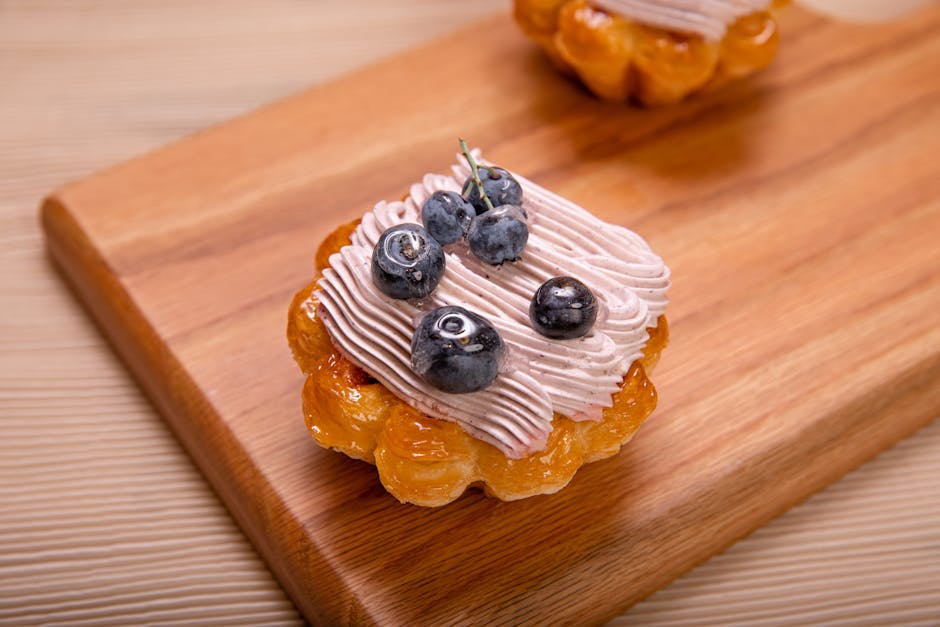 Mini blåbærterter med kremostfyll