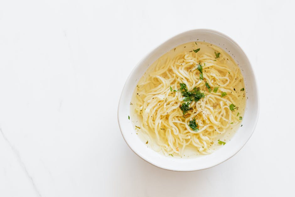 Capellini med persille- og soppbuljong