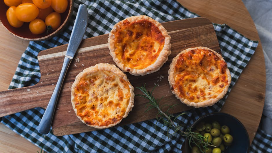 Erte- og ostetartletter med parmesan