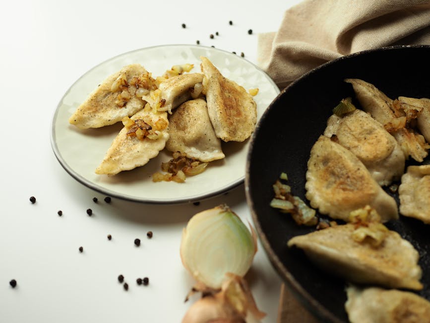 Pannestekte potet- og ostepierogi