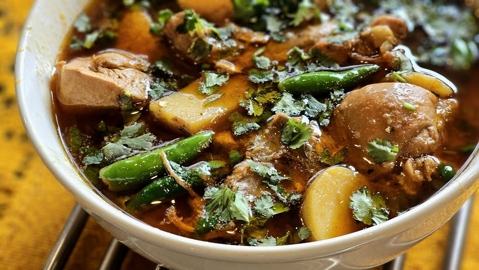 Krydret senegalesisk kyllingsuppe med koriander