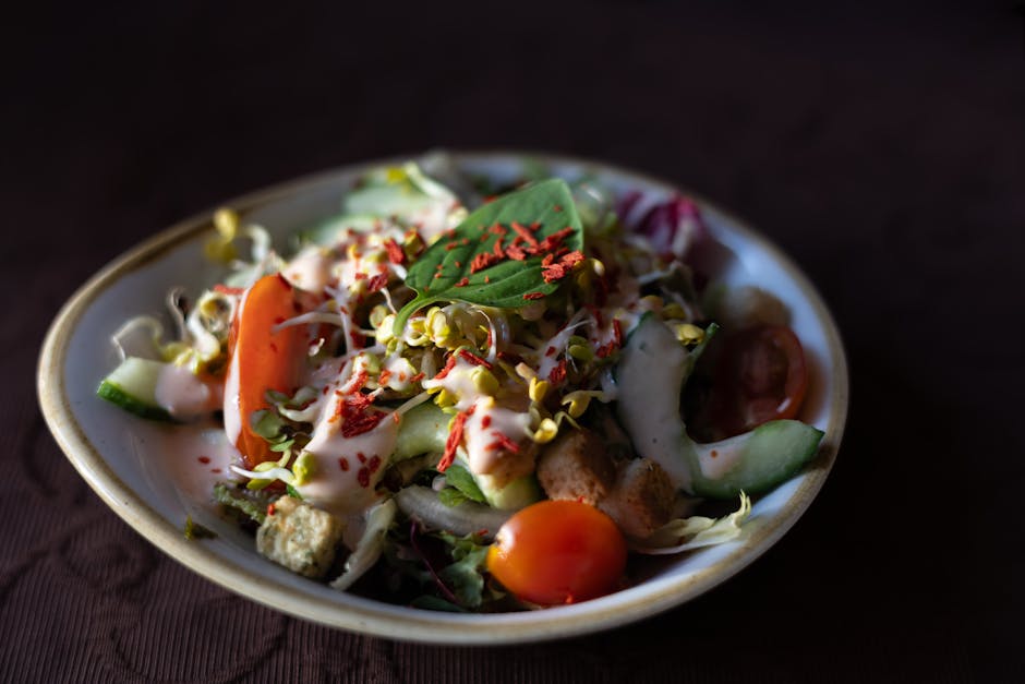 Frisk salat med urtedressing