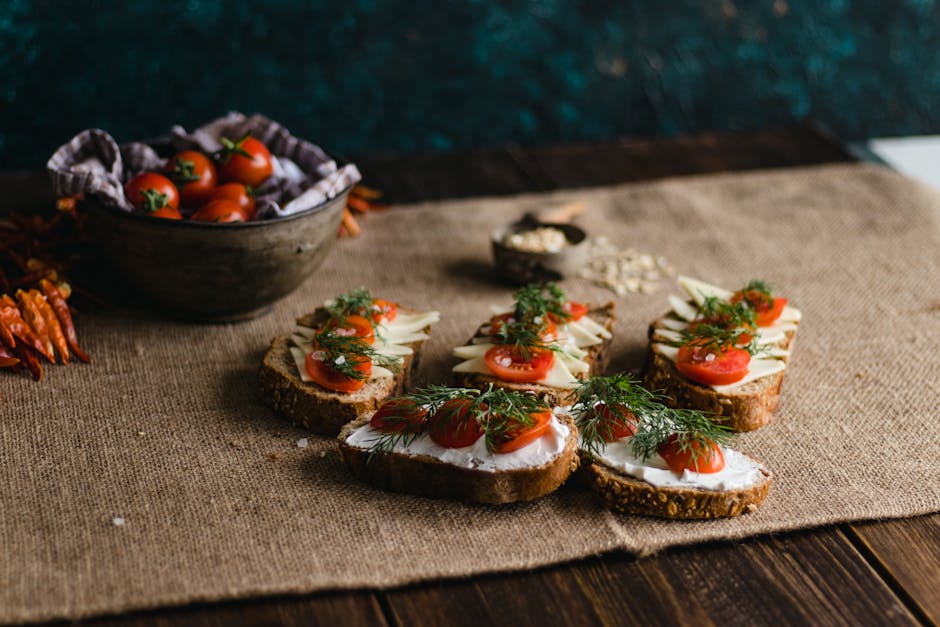Tomatskiver med tre smørepålegg