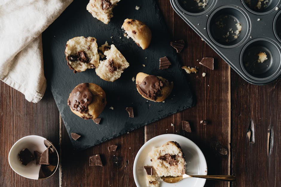 Fudgy sjokolademuffins med sjokoladebiter