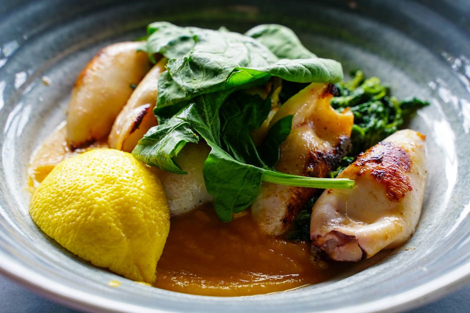 Grillet blekksprut med ruccola og sitron