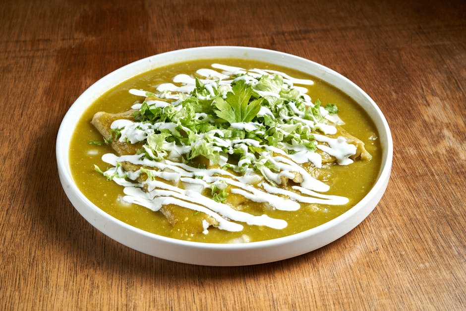 Reker- og Cotija-enchiladas med salsa verde