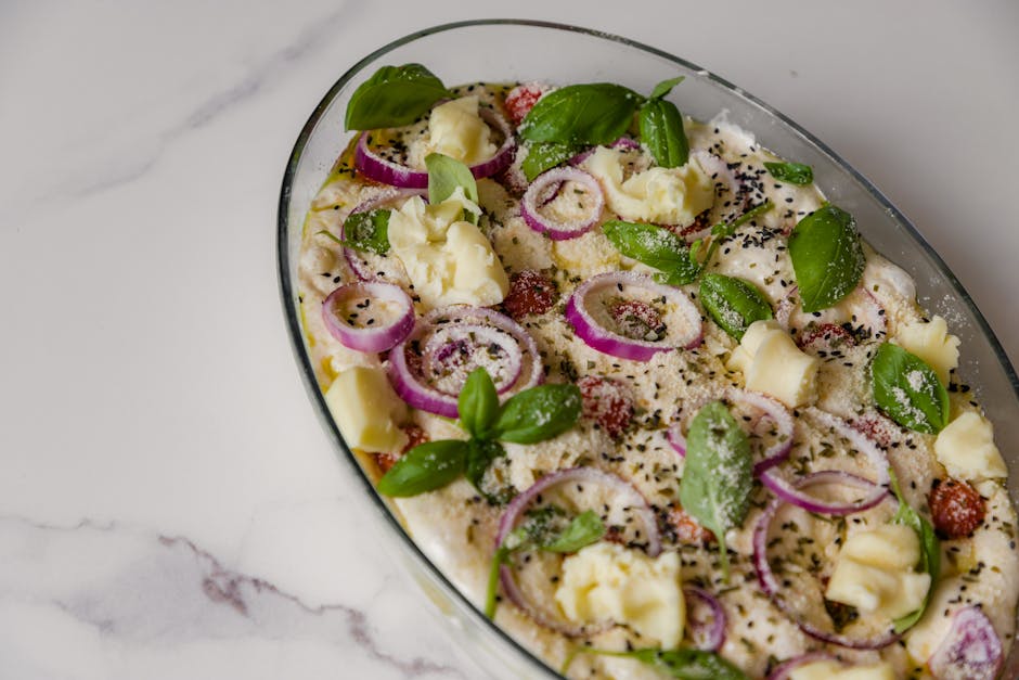 Focaccia med urter og rødløk