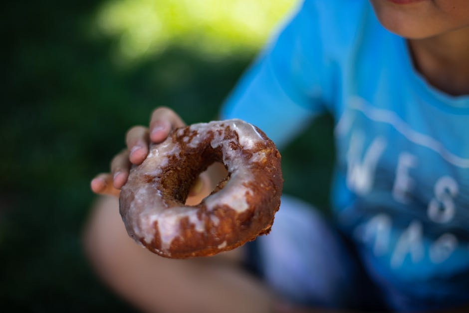 Epleciderdoughnuts med karamellglasur